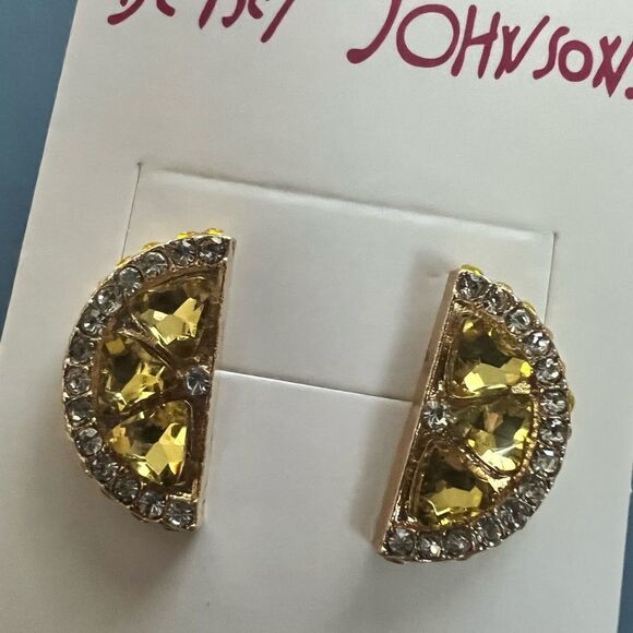 🍋 Betsey Johnson sparkling crystal lemon wedge earrings 🍋 - Picture 4 of 7